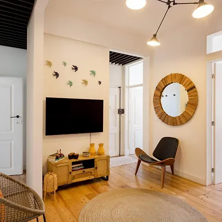 Graca Retreat | Spacious 2br In Апартаменты Лиссабон