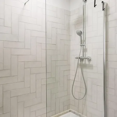 Graca Retreat | Spacious 2br In Апартаменты Лиссабон