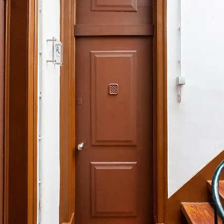 Graca Retreat | Spacious 2br In * Лиссабон